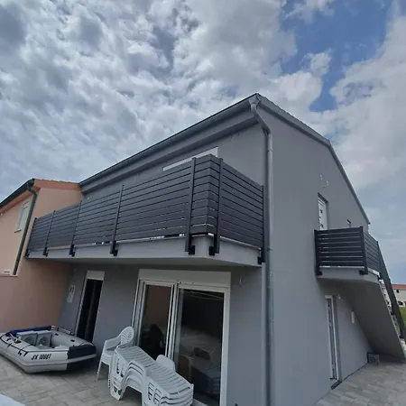Filmaris Apartamento *